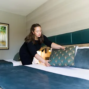 4* Отель Scott's